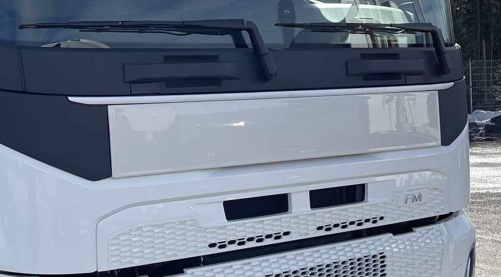 Publicitaire frontplaat voor Volvo FM4B & FMX III Facelift 2024+