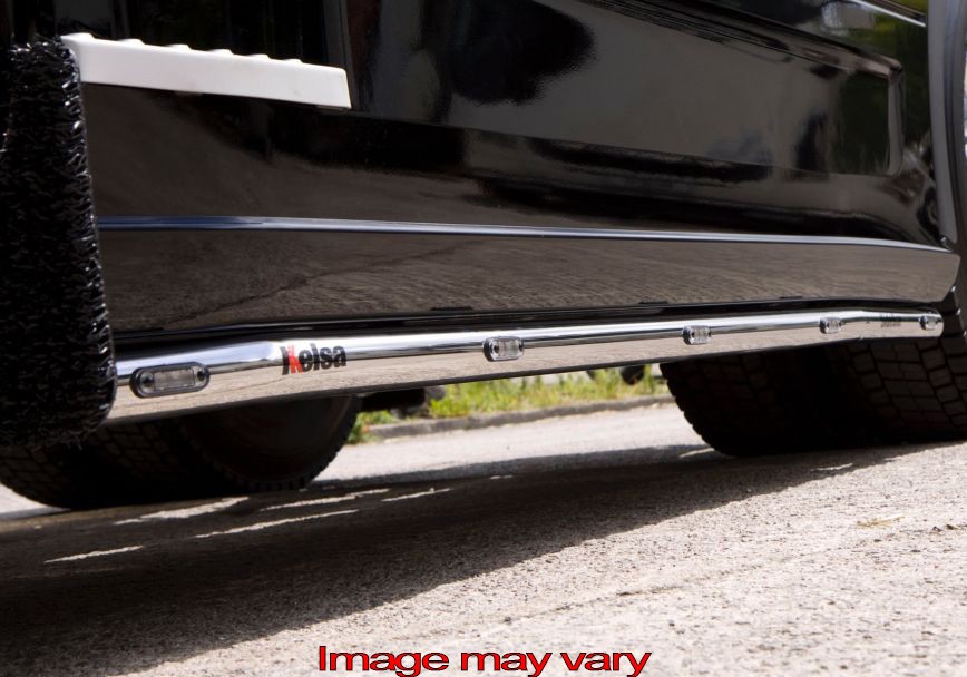 RVS SideBars voor Scania R2 met lage SideSkirts (Uitlaat onder Auto) | 5 Oranje LEDs