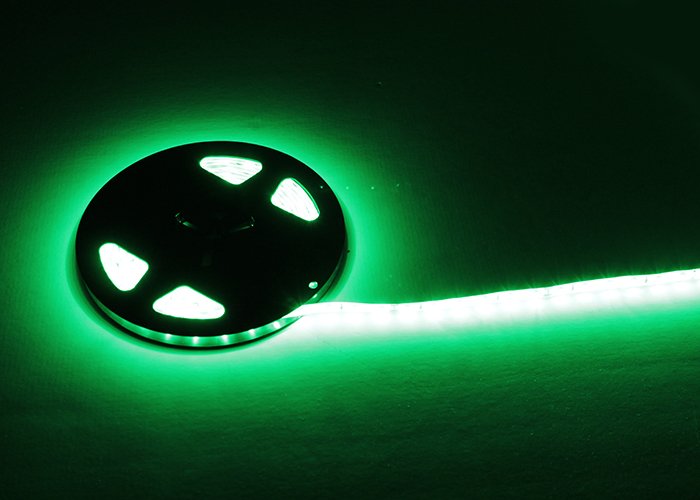LED strip GROEN 4,8W 60LED p/m, 5m 24V (deelbaar)