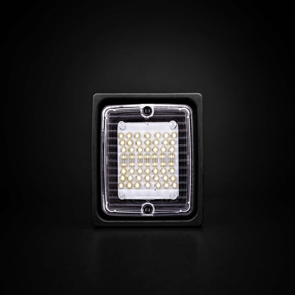 IZE LED Reversing Light with Clear lens