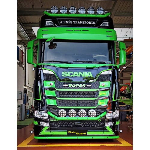 Zonneklep Scania Next Generation - Platte Bodem - 7 Lampgaten