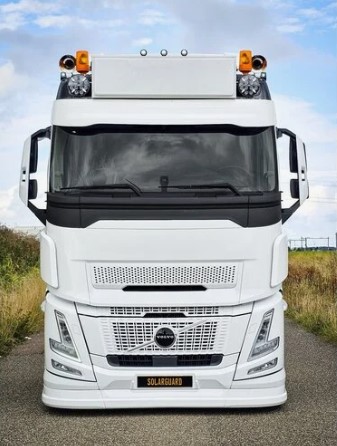 [7VFAEZKTYPE2] Sunvisor for Volvo FH Aero | Type 2