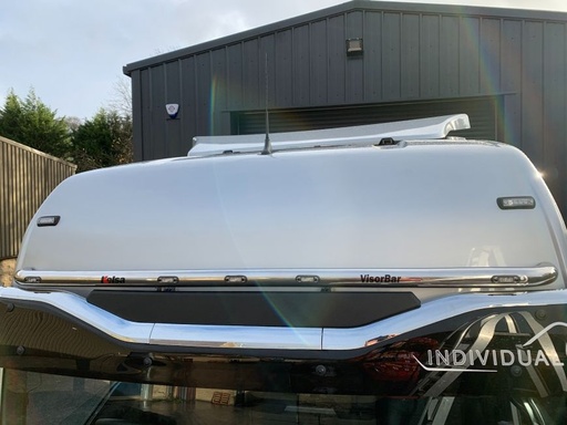 [MVA20/W] Aluminum VisorBar for MAN TGX GX with Standard Sunvisor | 5 White LEDs