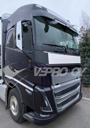 [15082504406] Front Cover Plate for Volvo FH4B/5