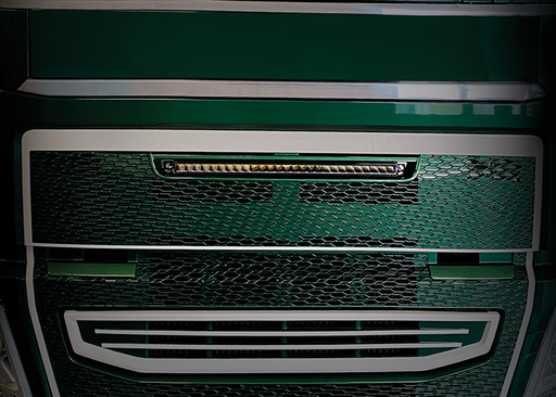 [2607809121-VOKIT] Frontgrill kit Volvo FH4 voor Nuuk LED Bar 30"