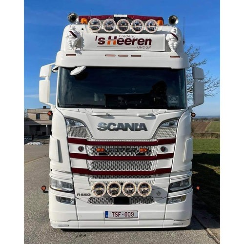 [2SCNGOSXS2NGT5] Bumper Spoiler for Scania NextGen with Low Bumper | Type 5 Short | 2 Lightholes