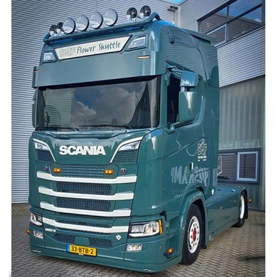 [2SCNGOSXS2NT9] Bumperspoiler voor Scania NextGen met Hoge Bumper | Type 9 | 2 Lampgaten
