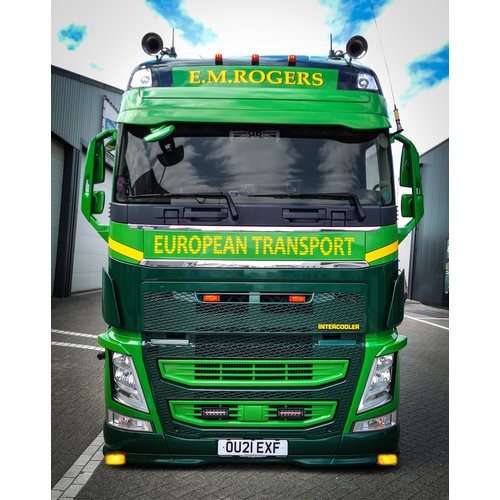 [2VFH4XXOSTLT2G] Bumperspoiler voor Volvo FH4/4B | Type 2 | 9cm Dieper | 2x Gele Talmu