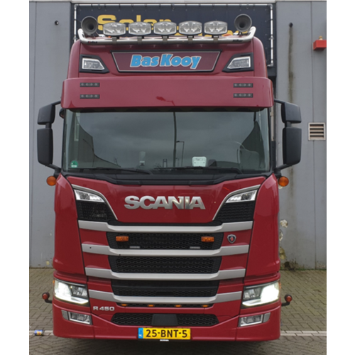 [7SCNG4AFBN4] Zonneklep voor Scania Next Generation | Platte Bodem | 4 Lampgaten