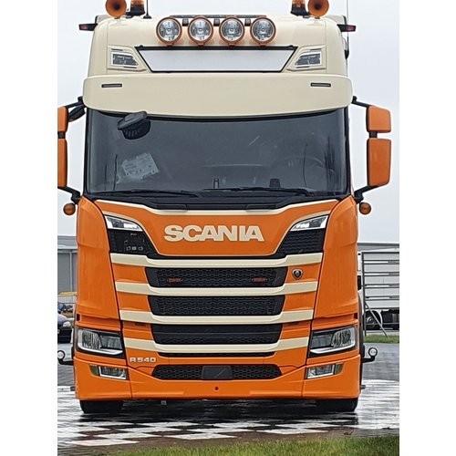 [7SCNG5ARBN2] Zonneklep voor Scania NextGen | Ronde Bodem | 2 Lampgaten