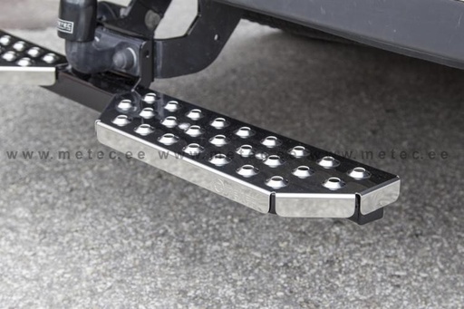 [1503888420] Stainless Steel Towstep XL