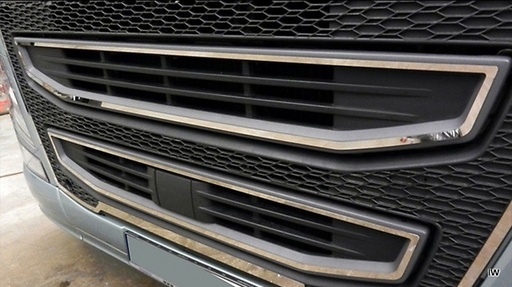 [1108VO1.25] RVS grillcontour Volvo FH 4 - 2-delige set